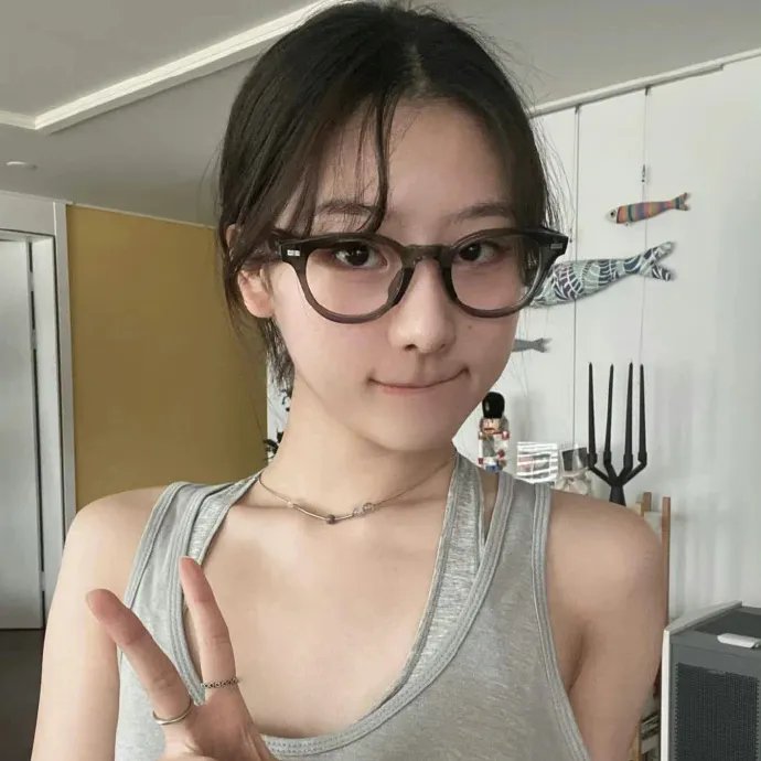 我们都是怪咖英雄